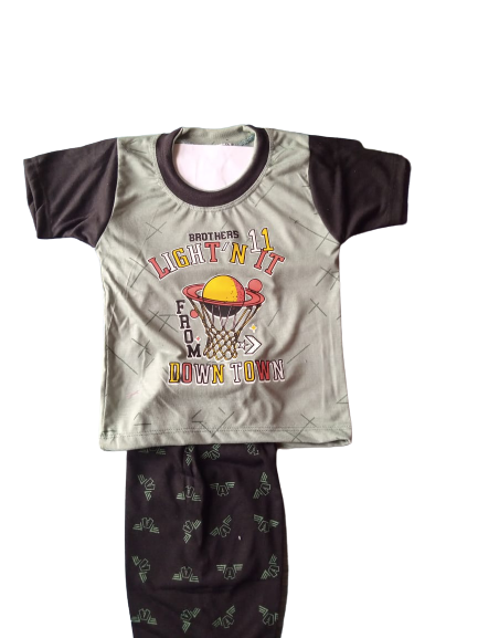 Boys Printed T-shirt With Shorts 