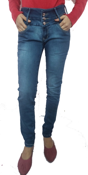 Slim Skinny & Regular fit denim jeans for women 